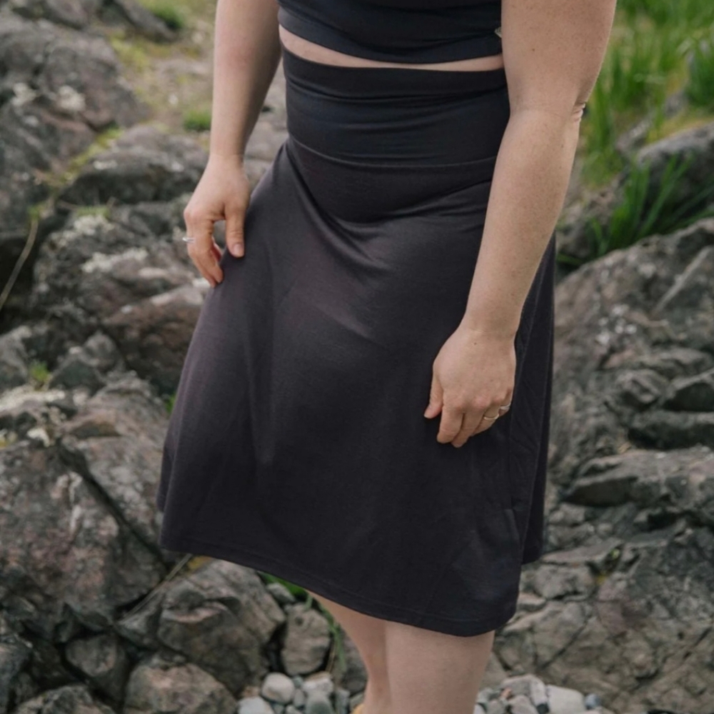 Simply Merino Mid Length Skirt